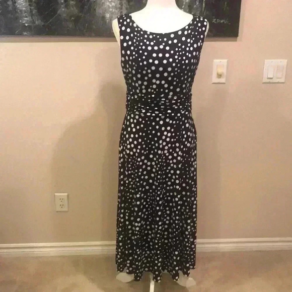Jessica Howard Dresses & Skirts - JESSICA HOWARD CLASSIC FLATTERING SLEEVELESS POLKA-DOT Navy MIDI DRESS SIZE 8